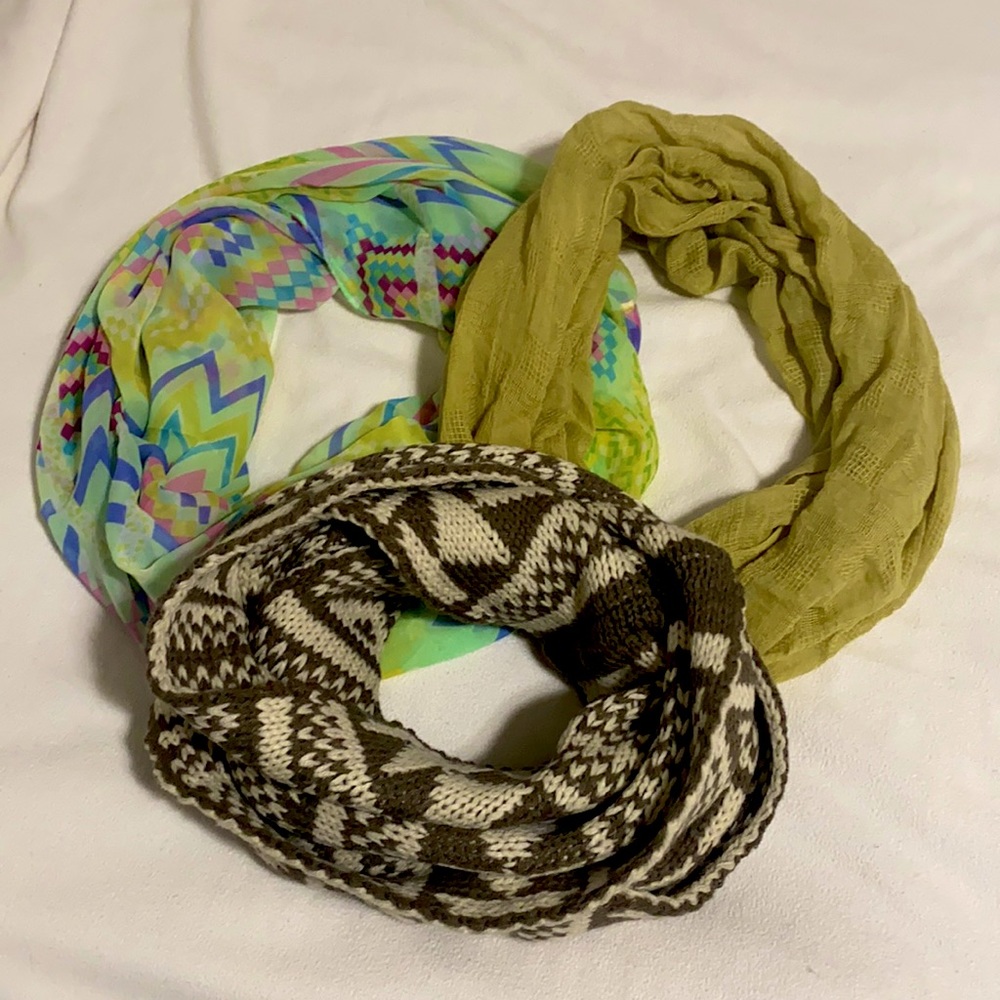3 different infinity scarves